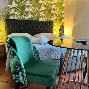 Bellini Accessibile Con Ascensore Bed & Breakfast Aeroporto di Catania Fontana Rossa